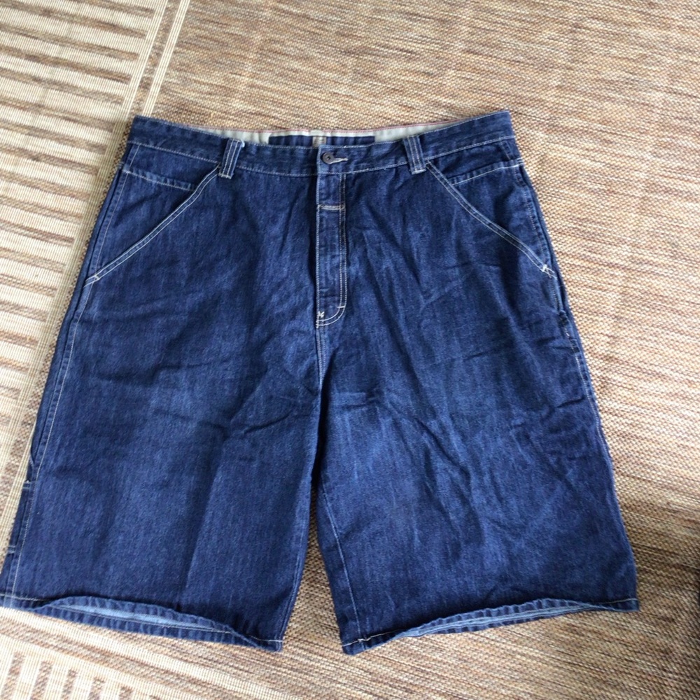 MARITHE FRANCOIS GIRBAUD MENS DENIM SHORTS SZ 42